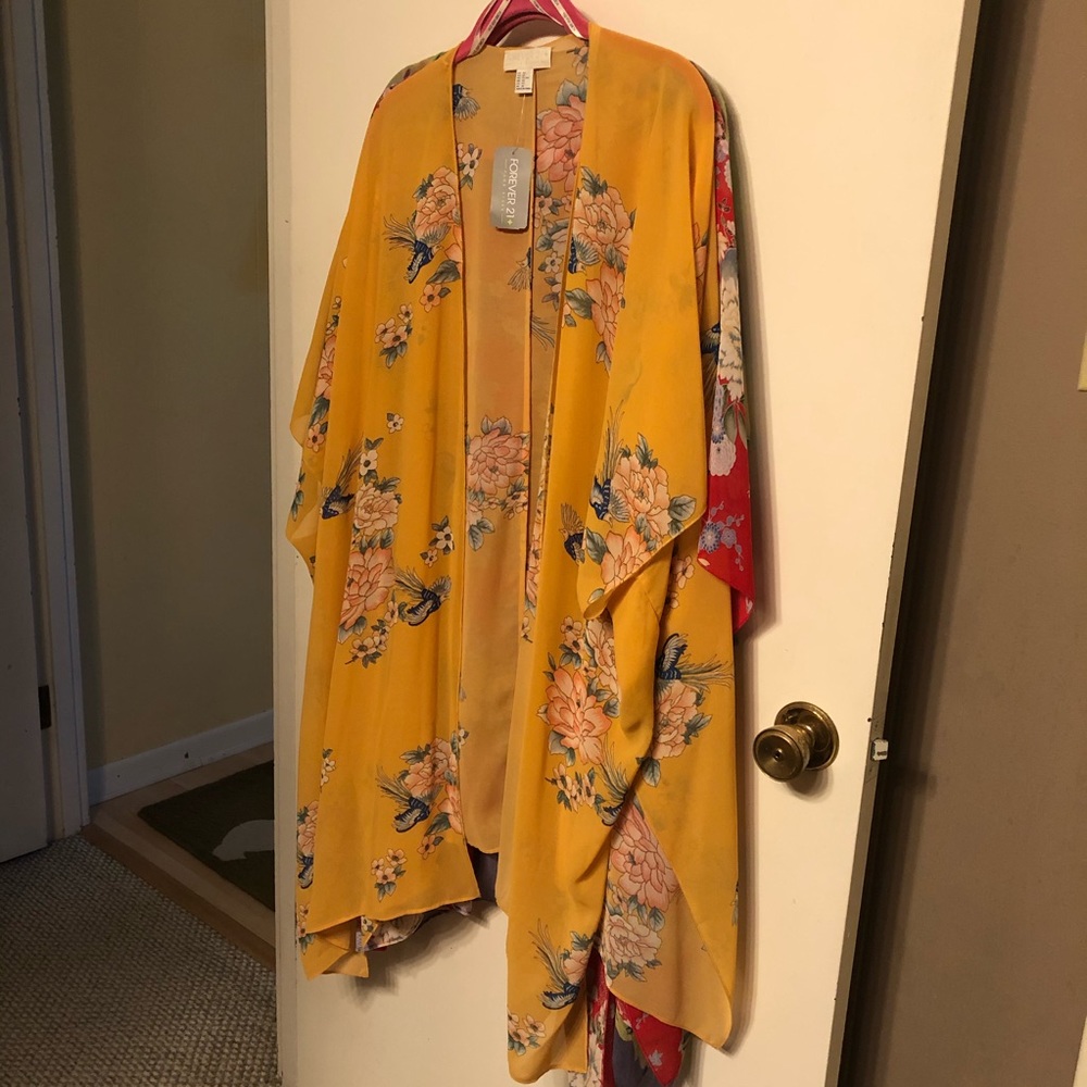 5 Floral Kimono Bundle Torrid, F21 Two are NWT